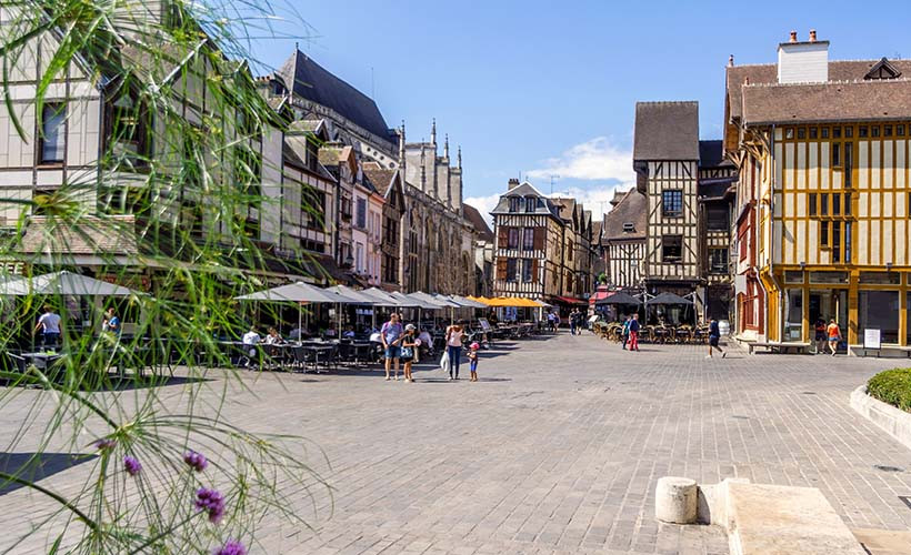 Troyes
